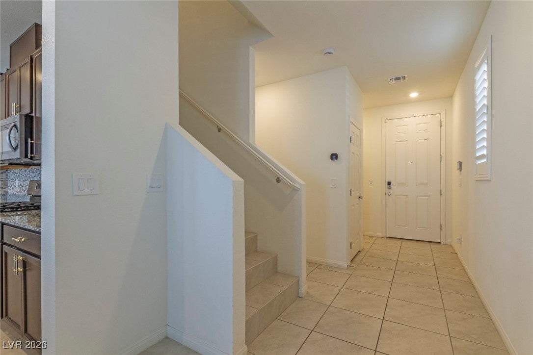 5161 Birchland Manor Ave, Las Vegas, NV 89139 photo