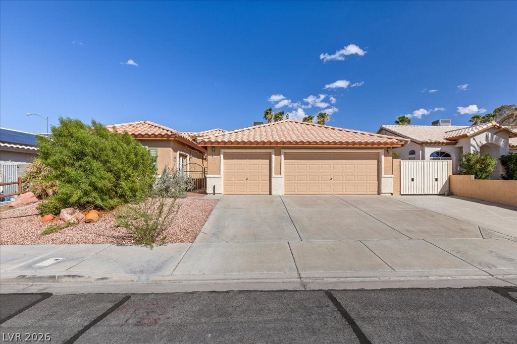 120 Ringlore Dr, Henderson, NV 89015 photo