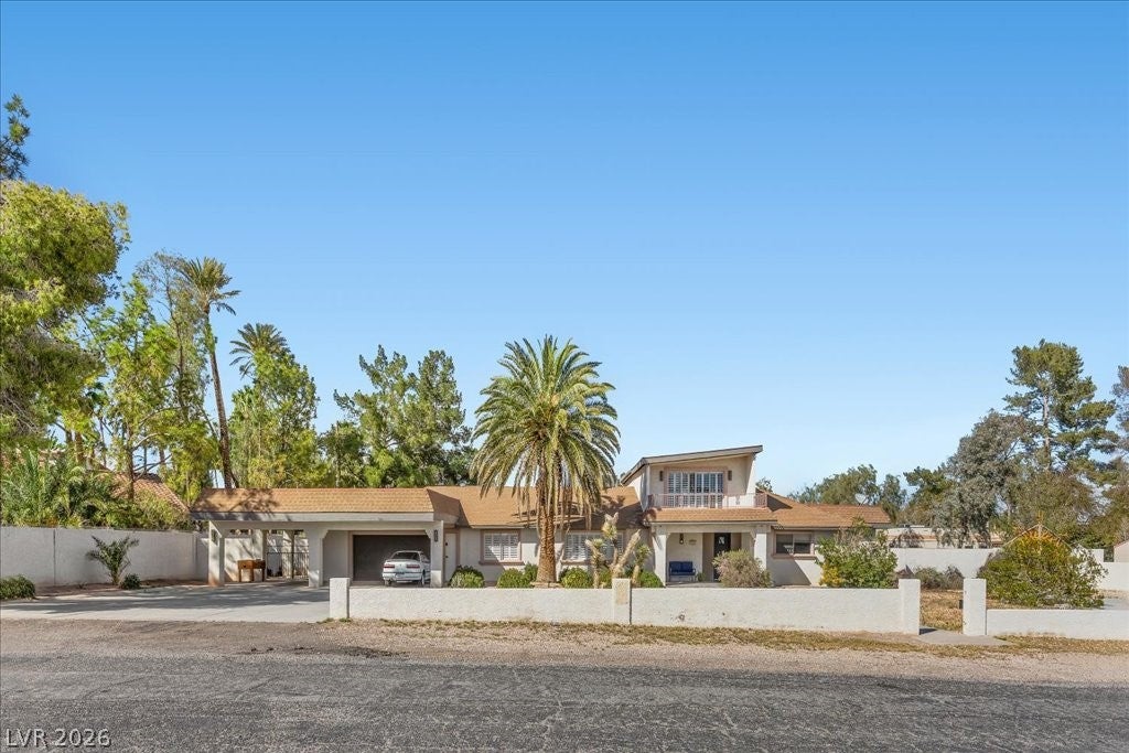 2880 E Quail Ave, Las Vegas, NV 89120 photo