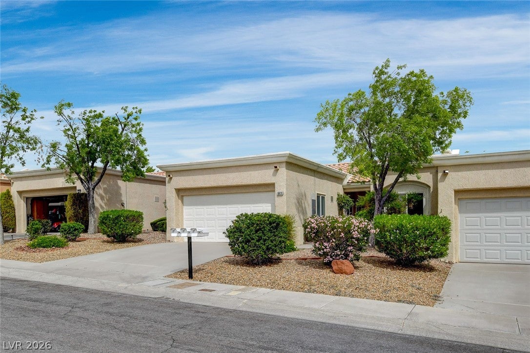 10028 Bundella Dr, Las Vegas, NV 89134 photo