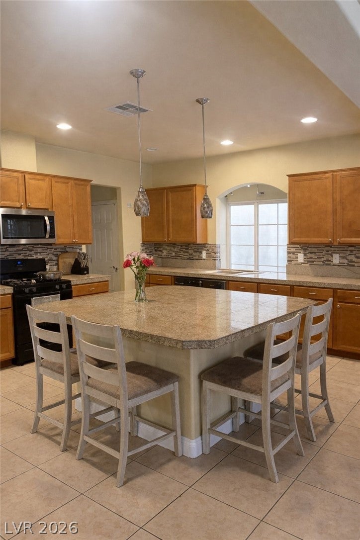 5224 Ledgewood Creek Ave, Las Vegas, NV 89141 photo