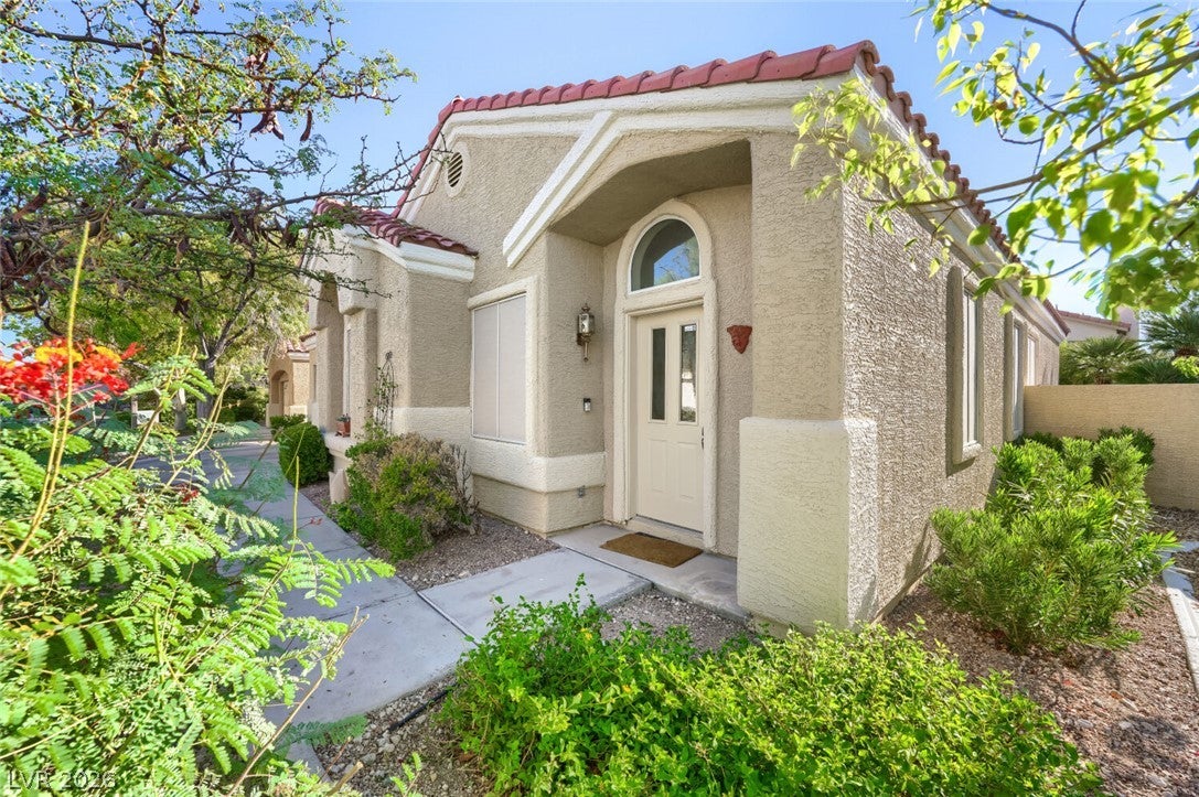 1620 Shadow Dancer St, Las Vegas, NV 89128 photo