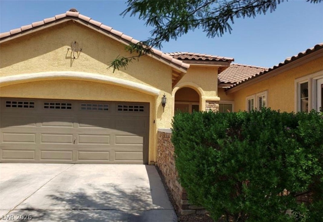 9338 Wilderness Glen Ave, Las Vegas, NV 89178