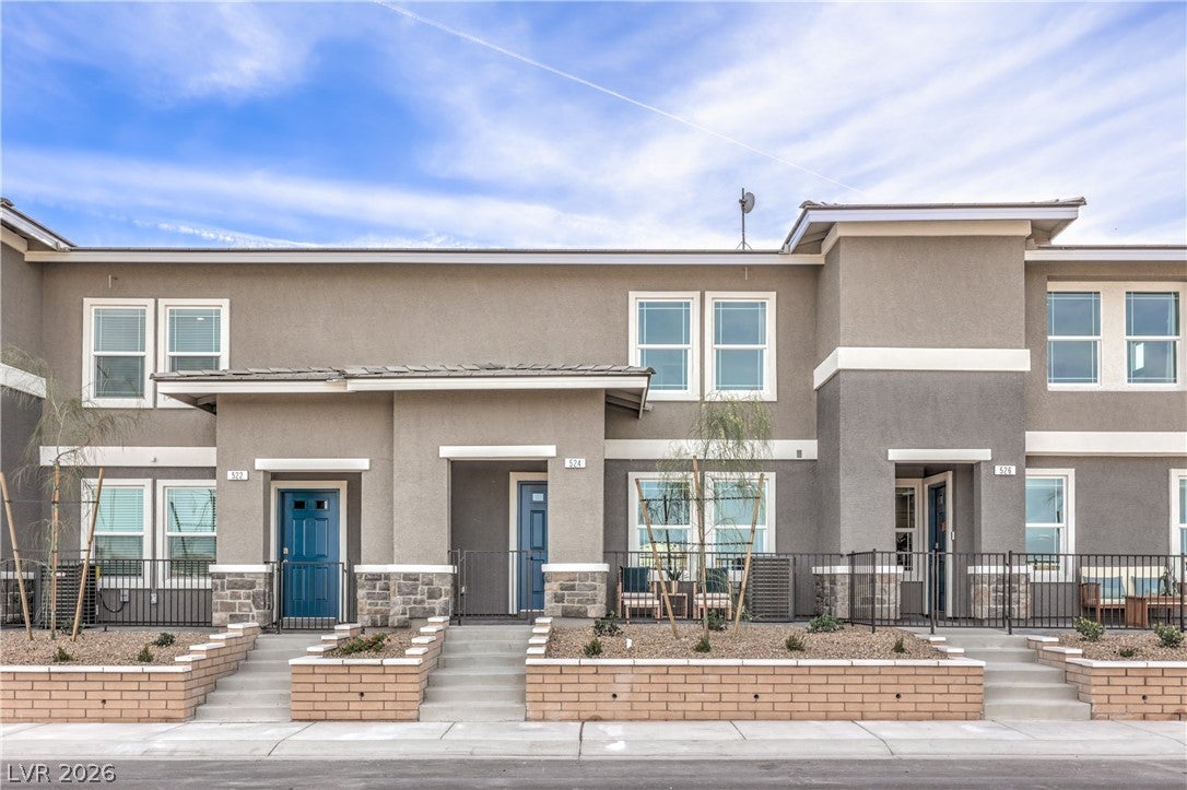 911 Pink Sugarbird St, Henderson, NV 89011