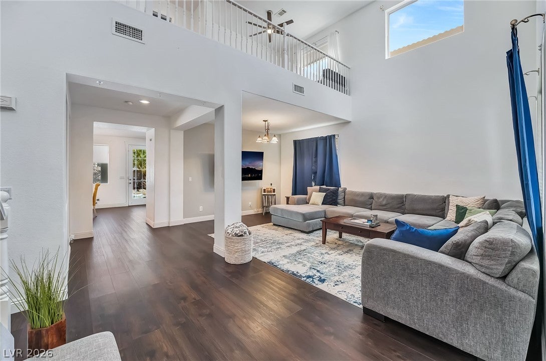 7572 Catalina Harbor St, Las Vegas, NV 89131 photo