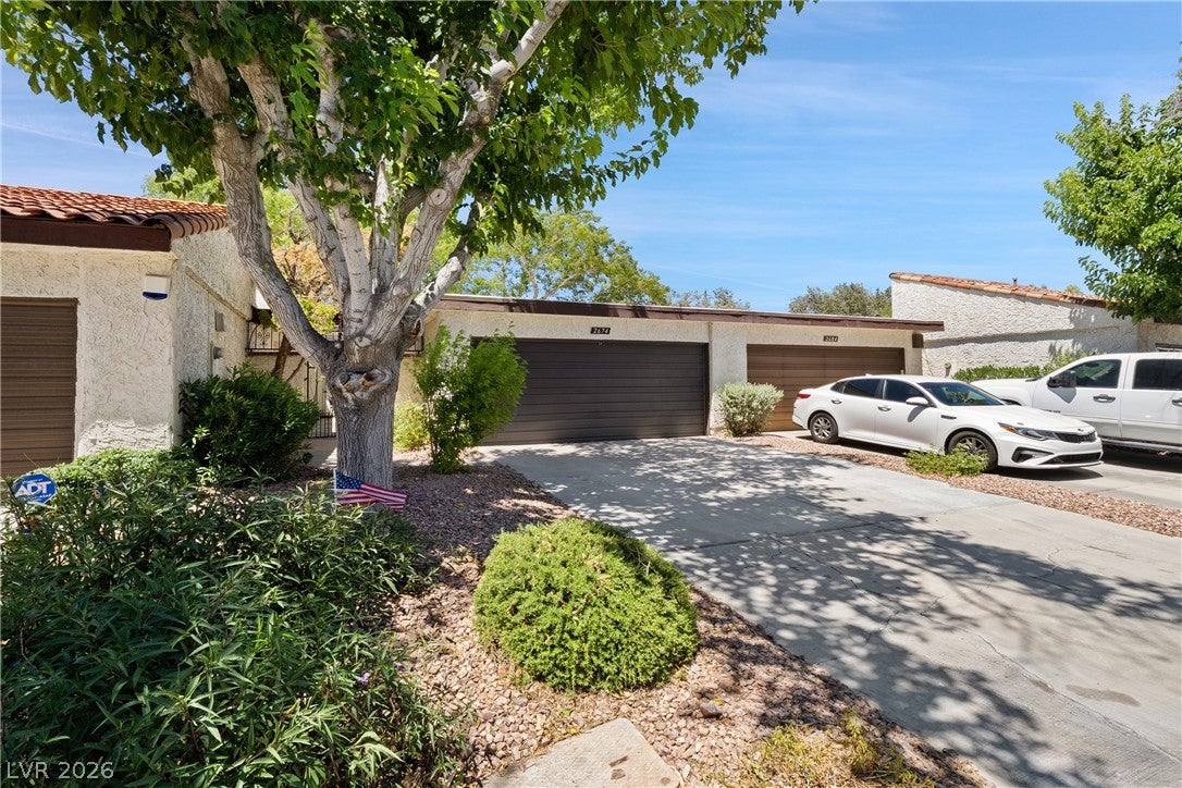 2674 San Martin Ct, Las Vegas, NV 89121 photo