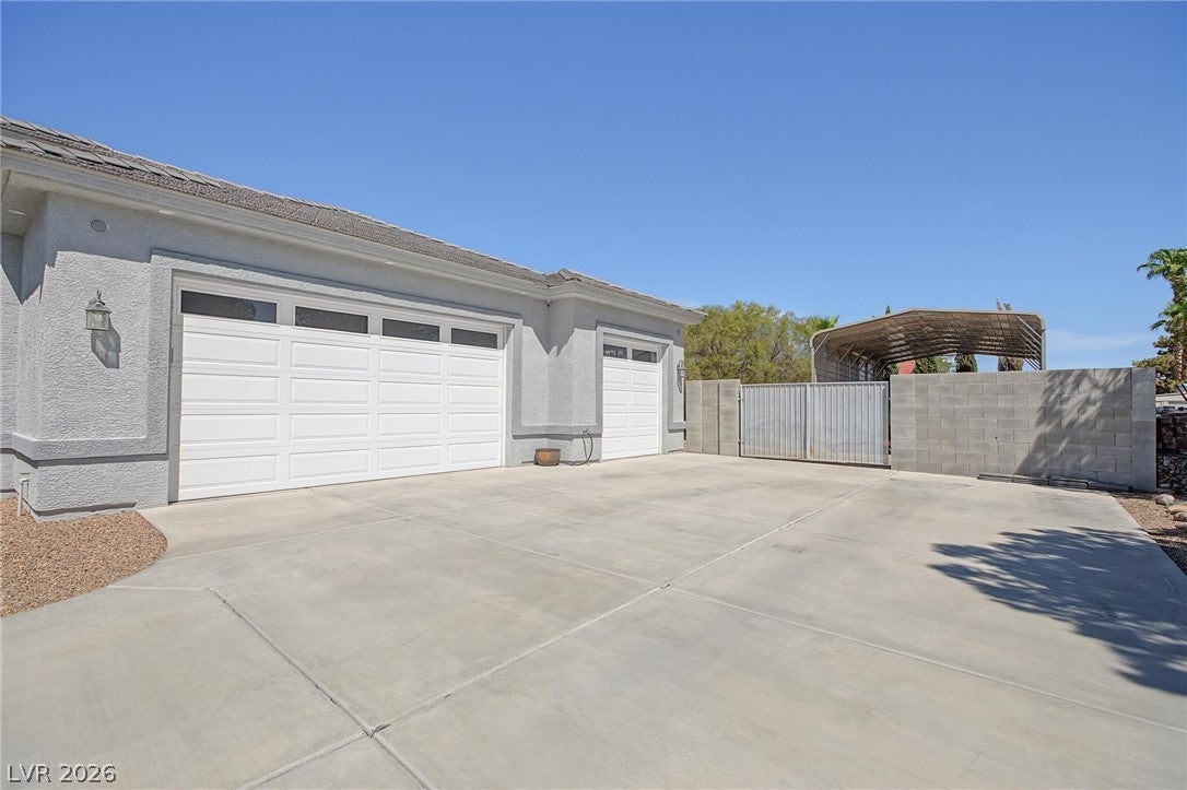 1570 Stirrup Dr, Henderson, NV 89002 photo