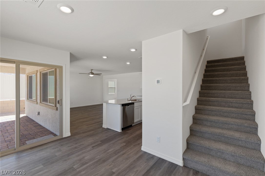 6740 Magnolia River Ave, Las Vegas, NV 89156 photo