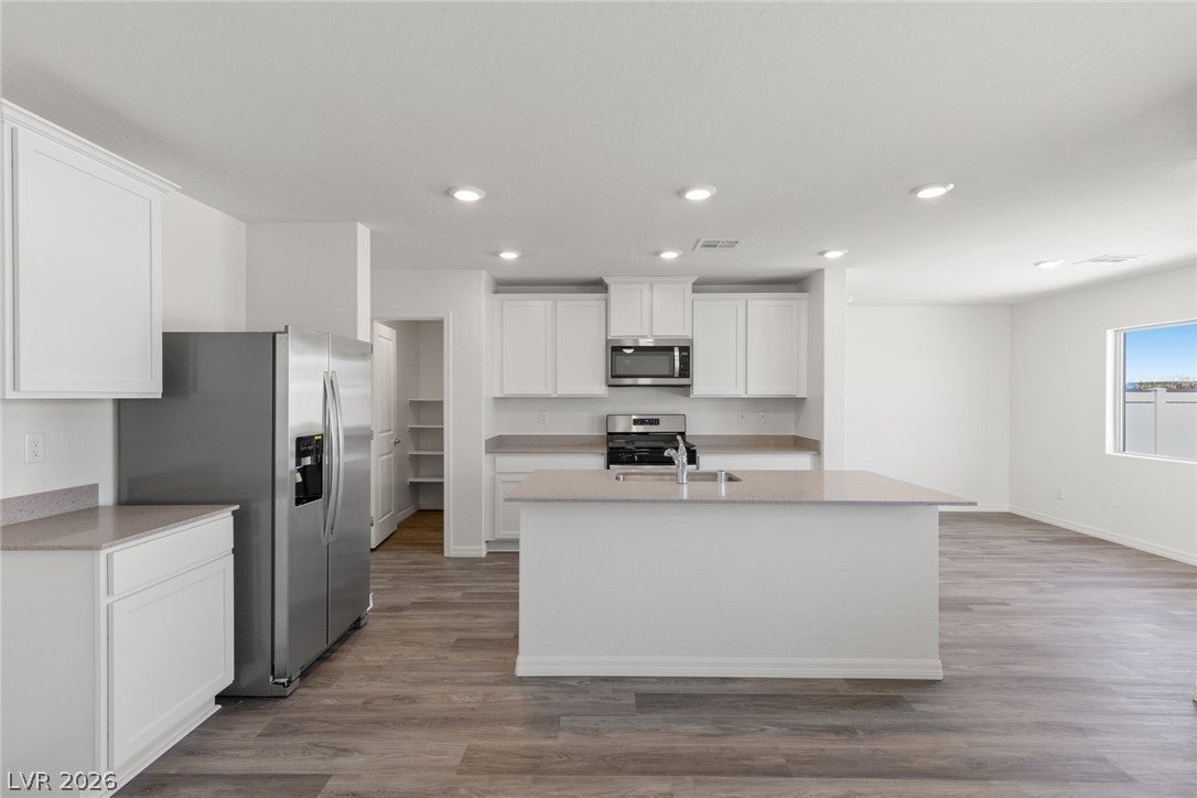 6740 Magnolia River Ave, Las Vegas, NV 89156 photo