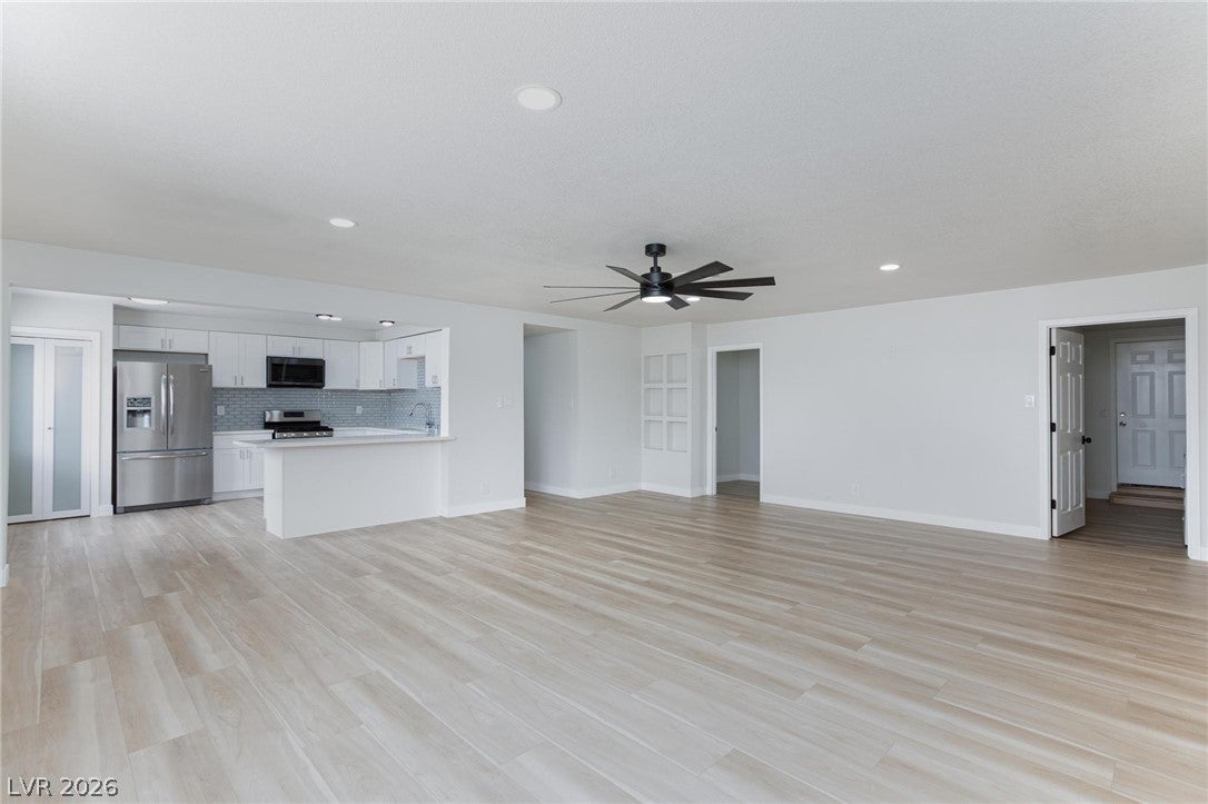 6121 Sonoma Cir, Las Vegas, NV 89107 photo