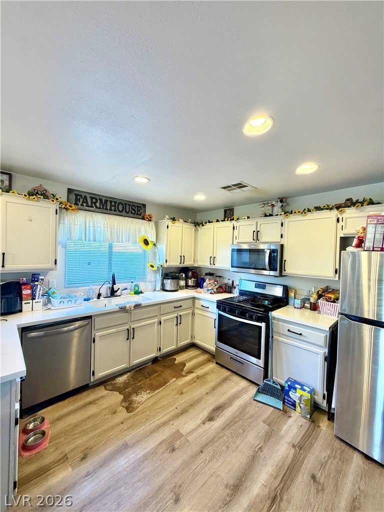 2148 Clancy St, Las Vegas, NV 89156 photo