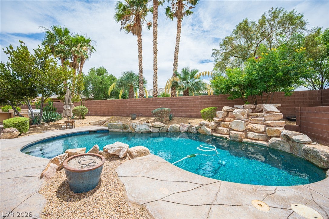 7119 April Wind Ave, Las Vegas, NV 89131 photo