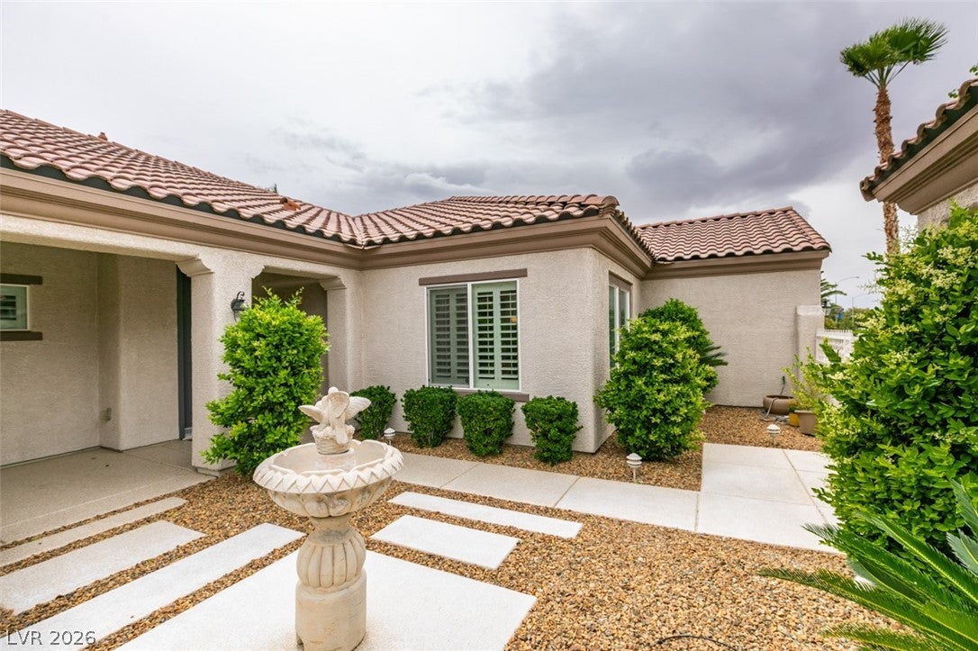 2150 Clearwater Lake Dr, Henderson, NV 89044