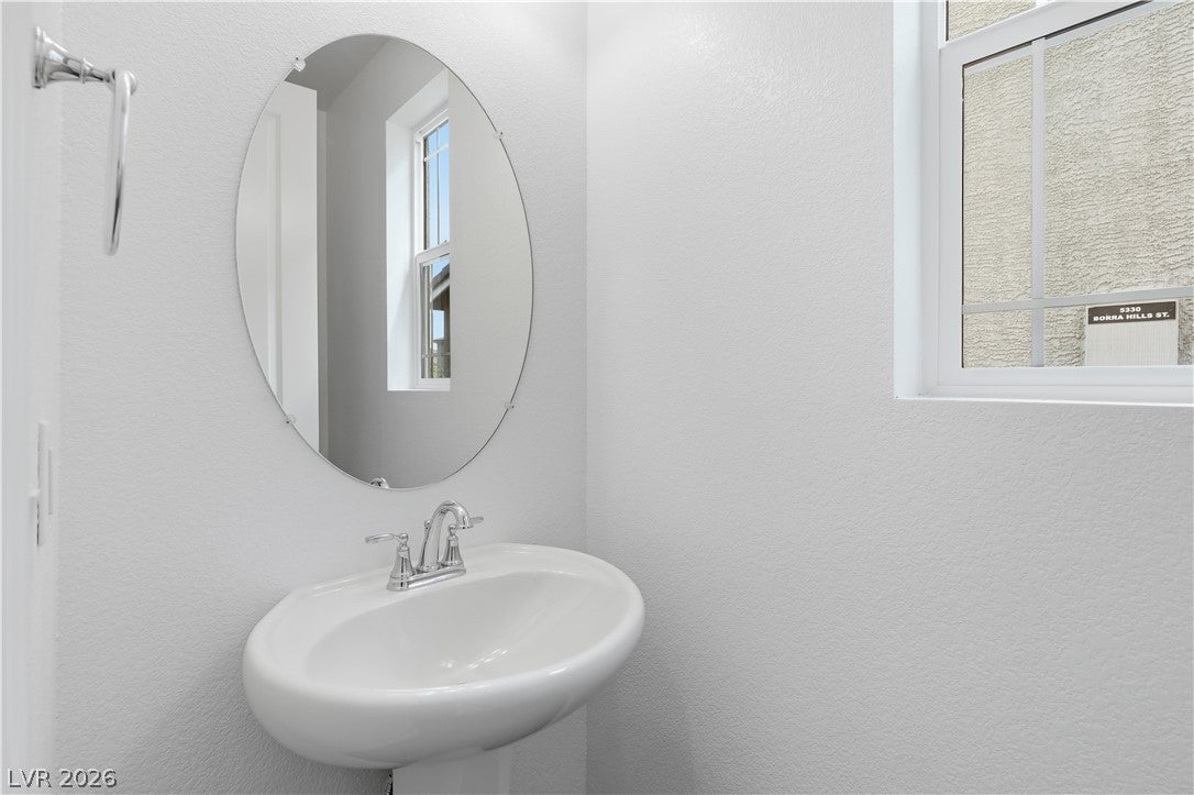 5326 Borra Hills St, Las Vegas, NV 89148 photo