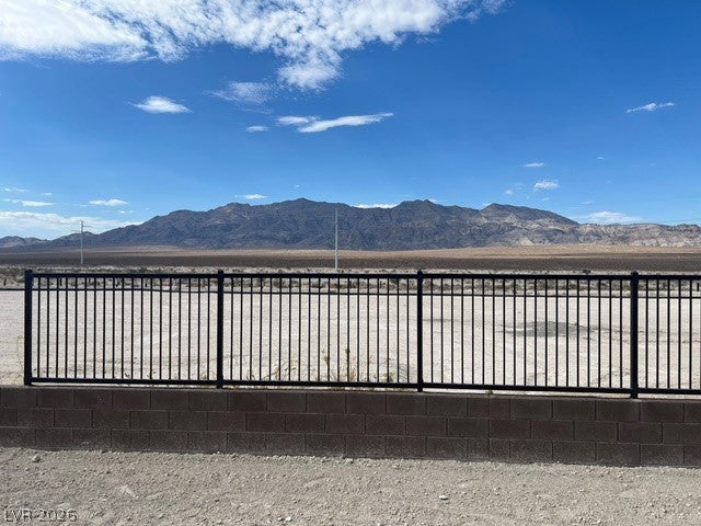 1404 Jorian Bay Dr, North Las Vegas, NV 89084 photo