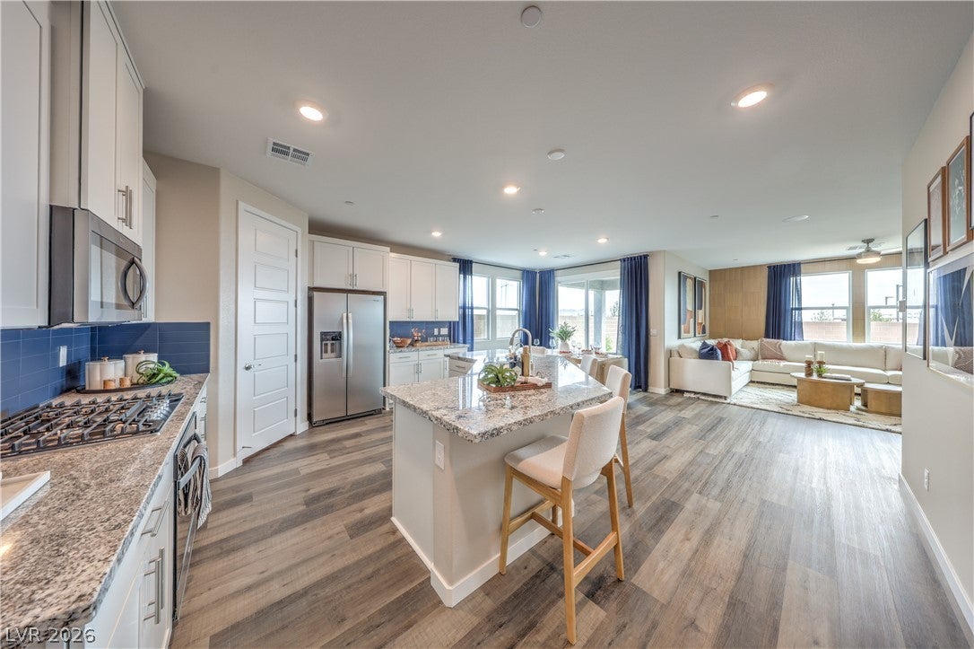 1404 Jorian Bay Dr, North Las Vegas, NV 89084 photo