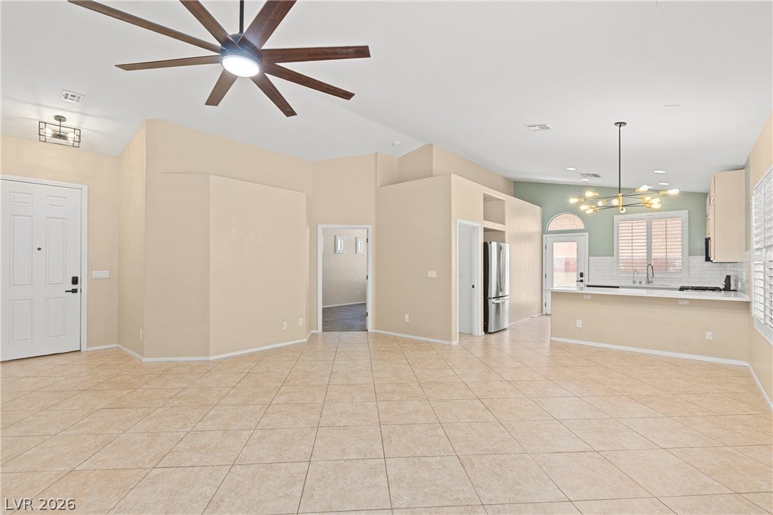 6749 Kostner St, Las Vegas, NV 89149 photo