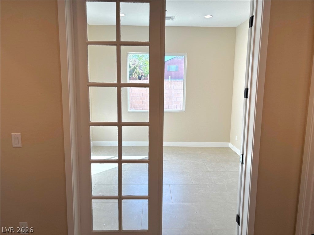 7235 Golden Rock Ct, Las Vegas, NV 89131 photo