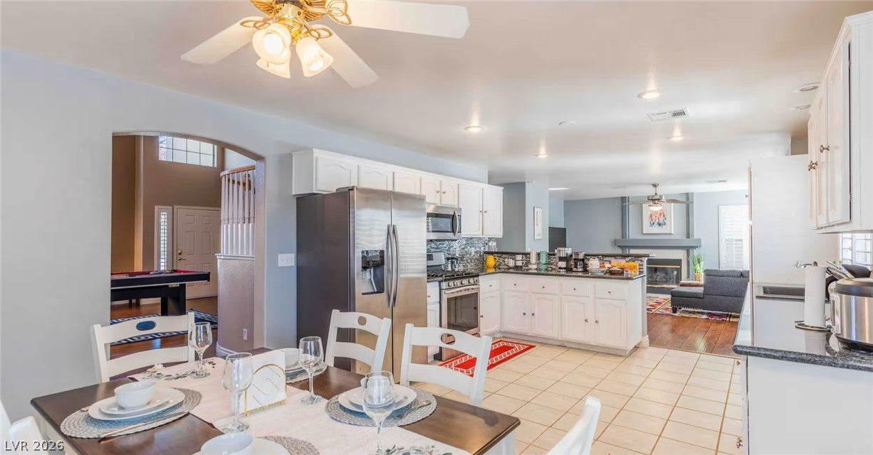 9021 Debonair Ct, Las Vegas, NV 89147 photo
