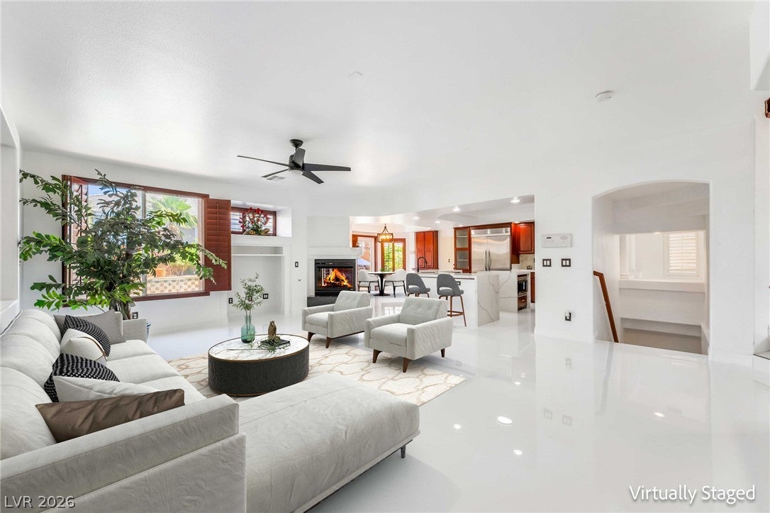 7526 Gossamer Wind St, Las Vegas, NV 89139 photo