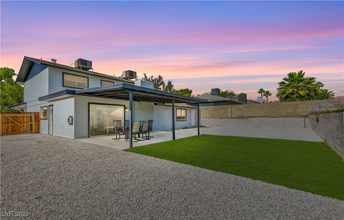 4242 Tarkin Ave, Las Vegas, NV 89120