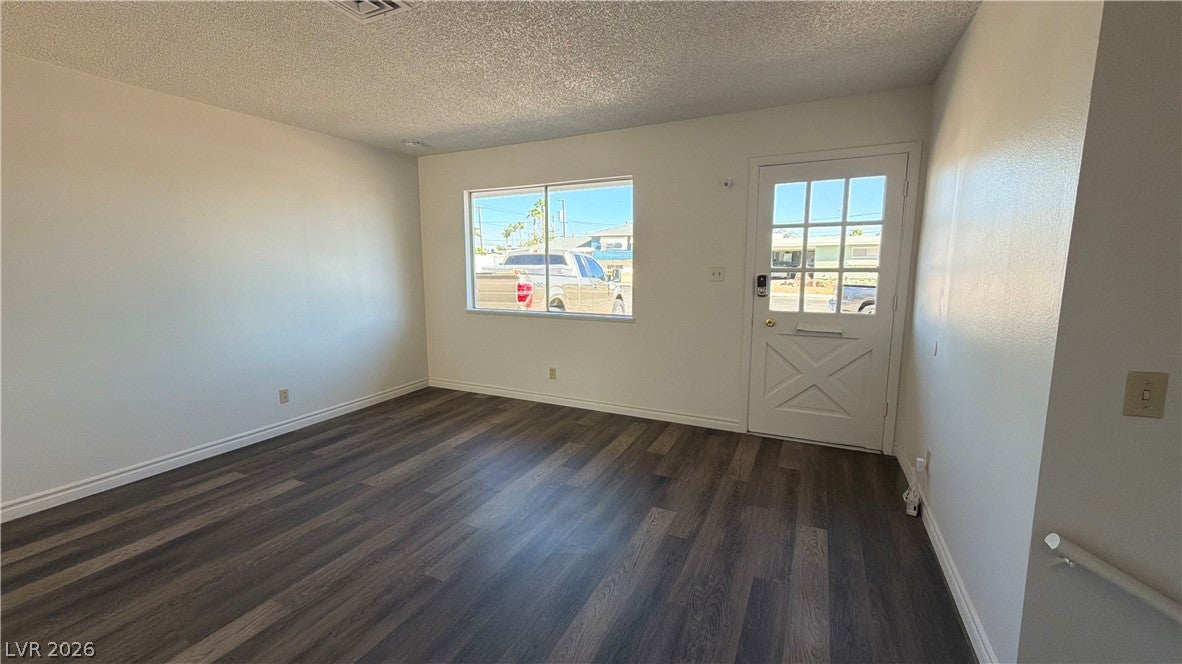6121 Jones Cir, Las Vegas, NV 89107 photo