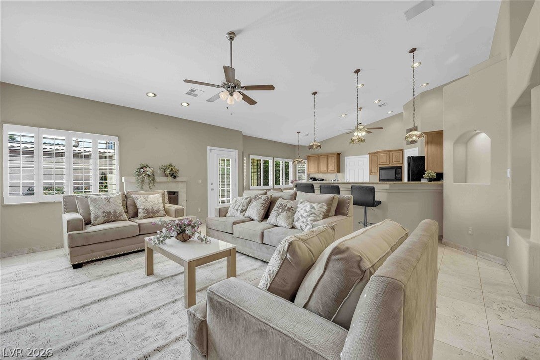 6003 Lone Creek Cir, Las Vegas, NV 89103 photo
