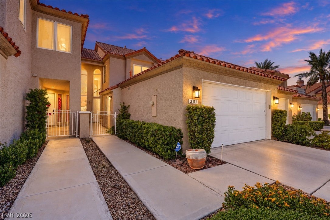 3111 Lido Isle Ct, Las Vegas, NV 89117