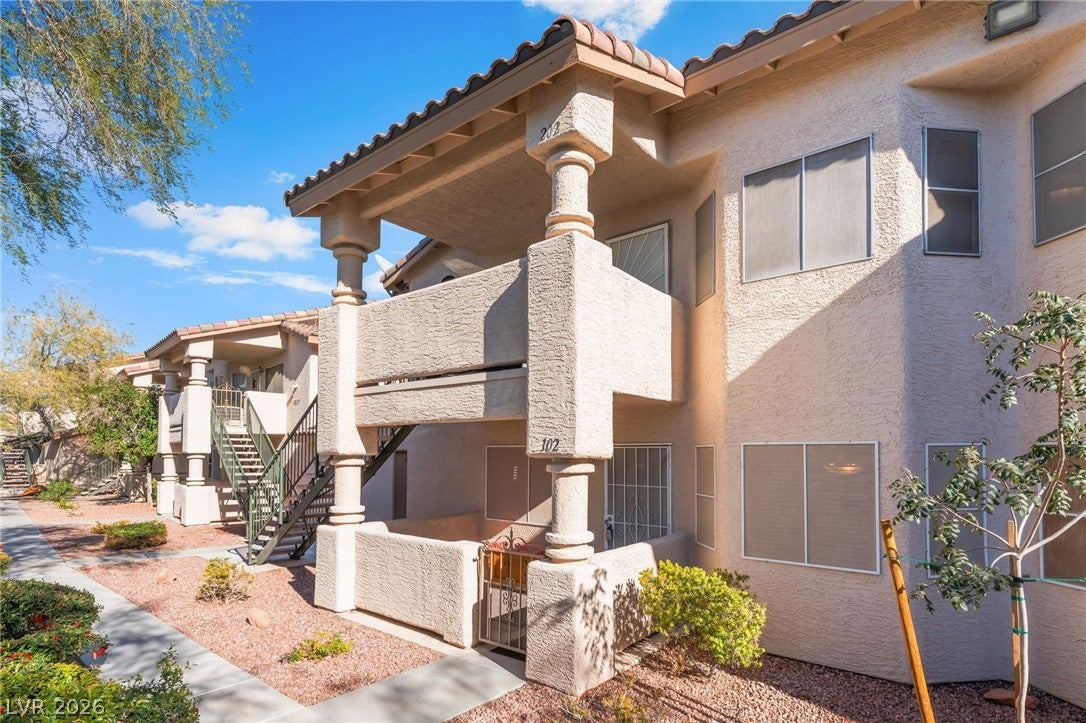 1305 Markwood Cir #102, Las Vegas, NV 89128 photo