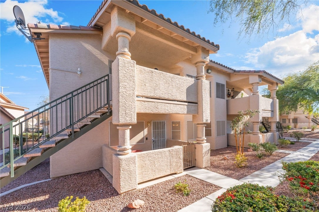 1305 Markwood Cir #102, Las Vegas, NV 89128 photo