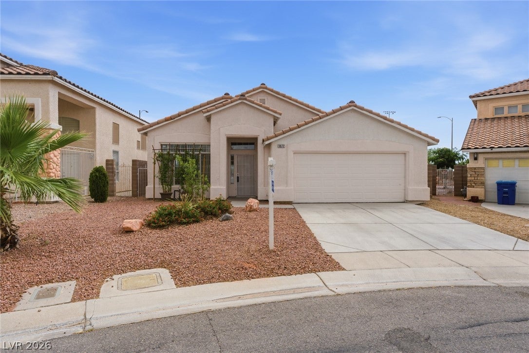 3872 Crest Horn Drive Dr, Las Vegas, NV 89147