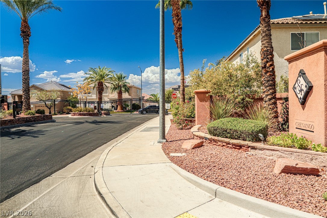 672 Kentons Run Ave, Henderson, NV 89052 photo