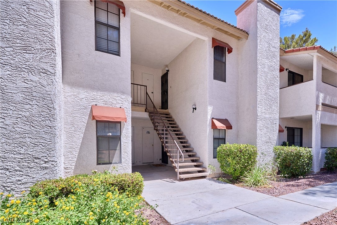 6659 Tropicana Ave, Las Vegas, NV 89103