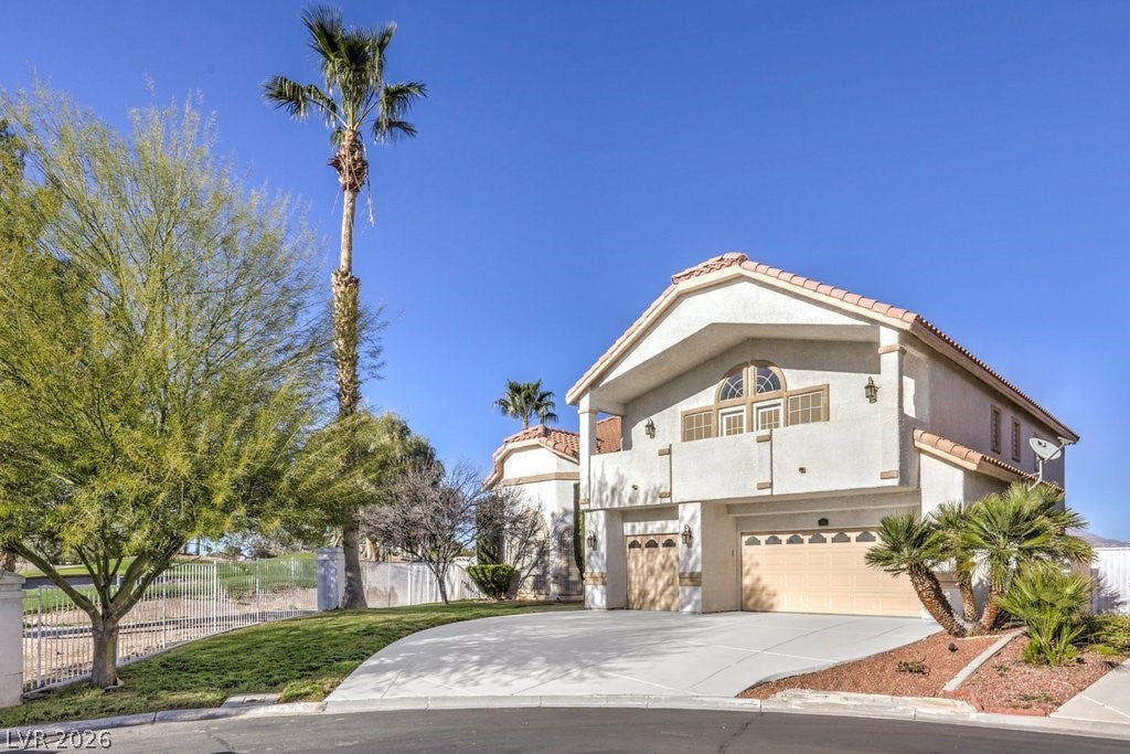 5152 Forest Oaks Dr, Las Vegas, NV 89149 photo