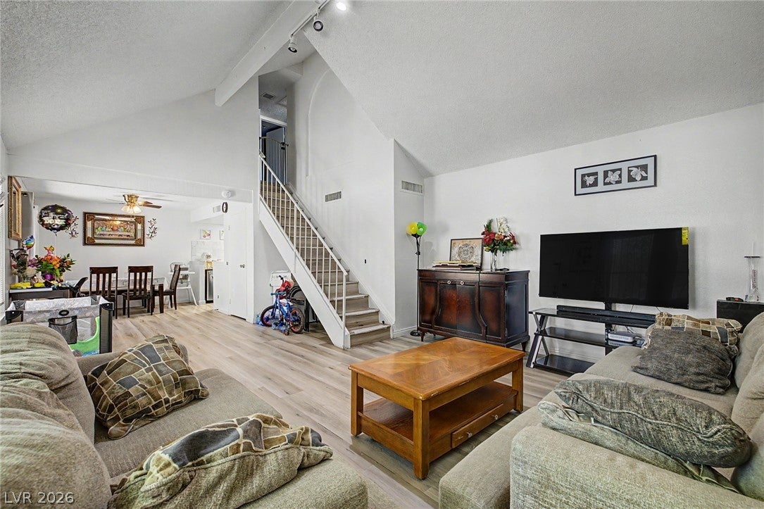 4551 Sirius Ave, Las Vegas, NV 89102 photo