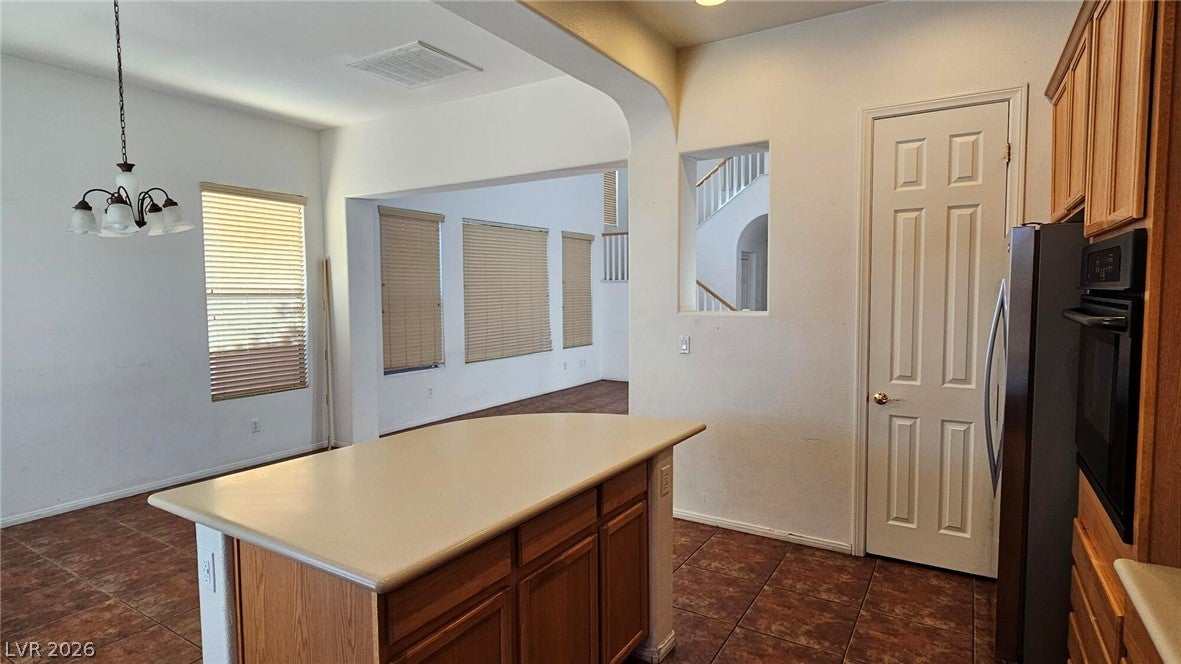 10425 Foggy Glen Ave, Las Vegas, NV 89135 photo