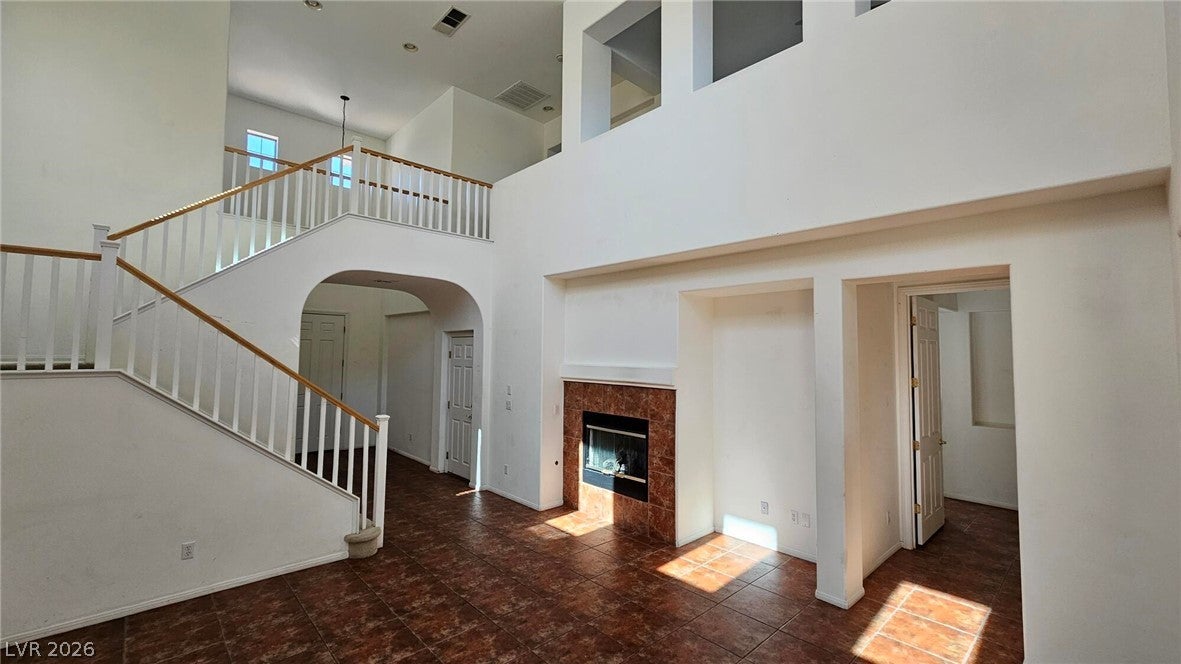 10425 Foggy Glen Ave, Las Vegas, NV 89135 photo