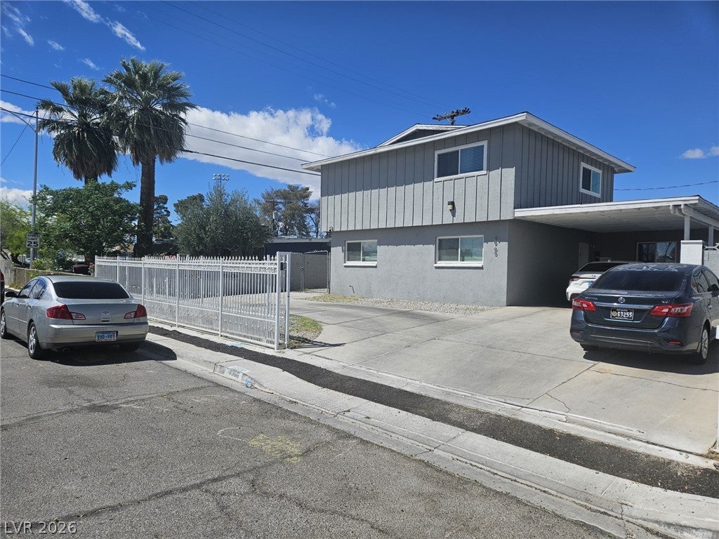 4966 Lana Dr, Las Vegas, NV 89121 photo