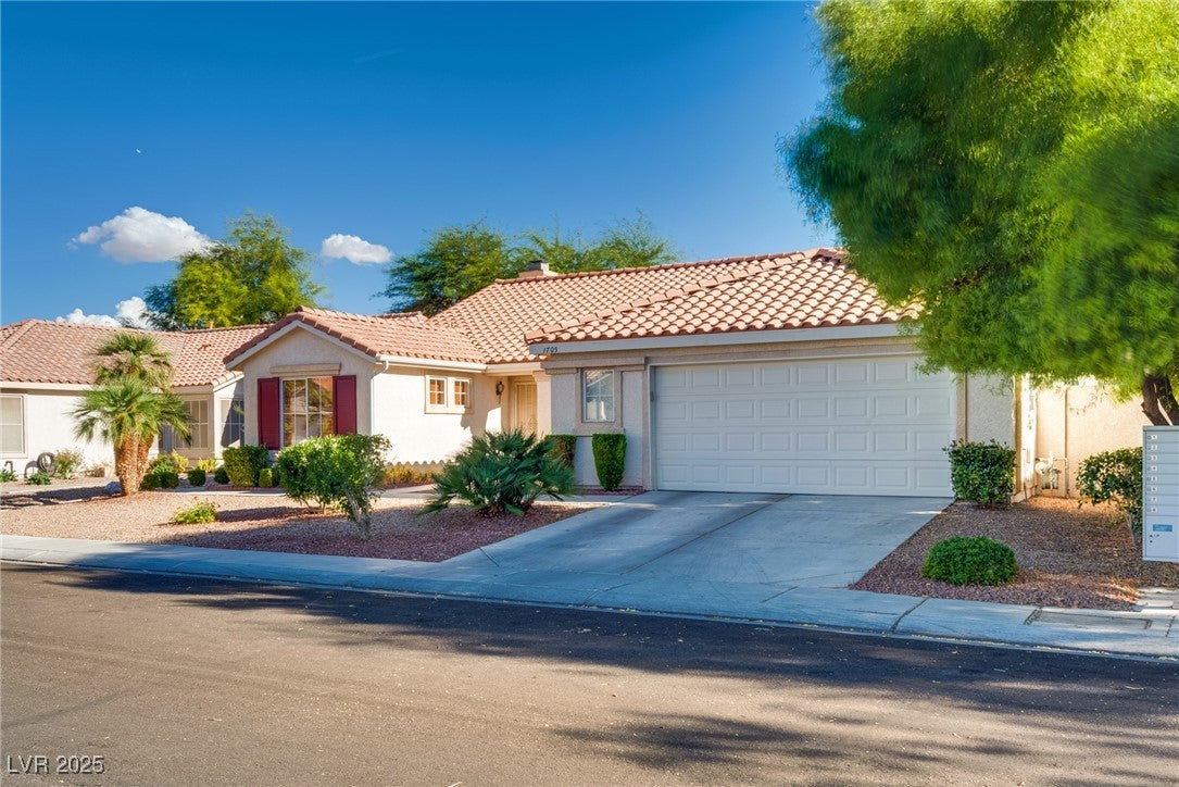 1705 Night Shadow Ave, North Las Vegas, NV 89031 photo