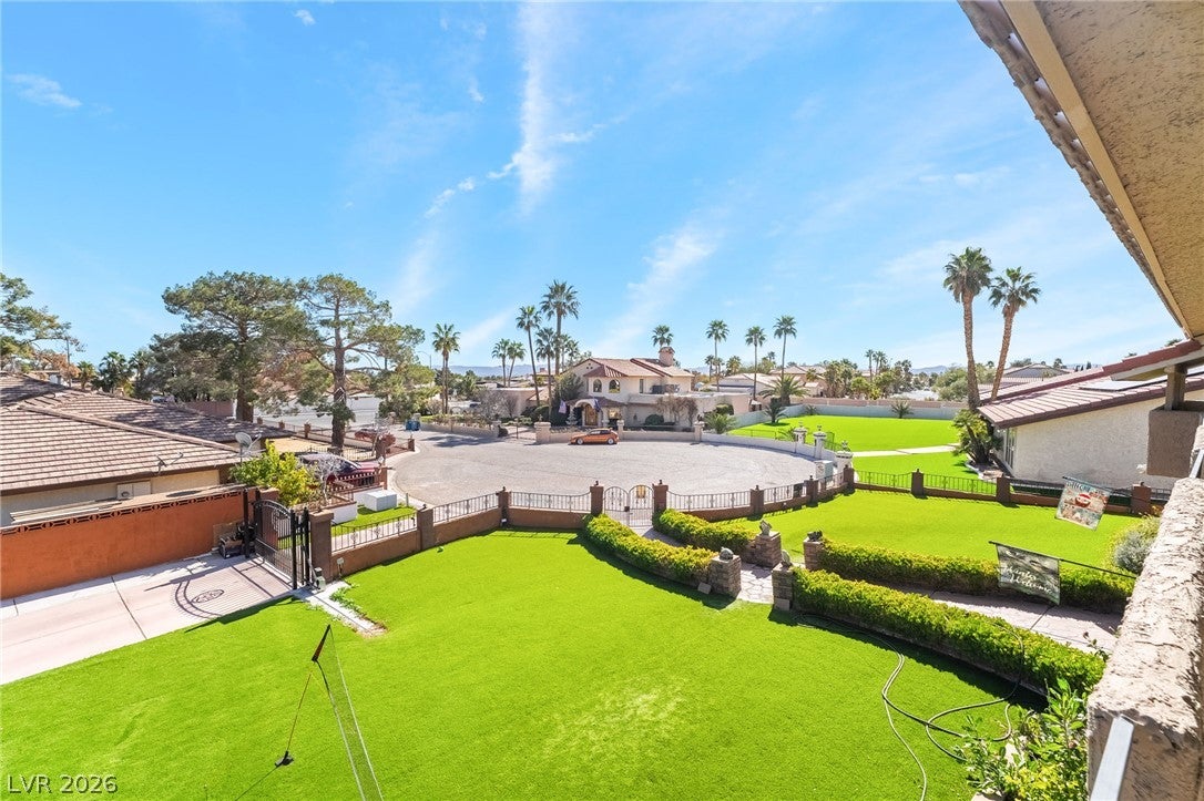 2877 S Buffalo Dr, Las Vegas, NV 89117 photo