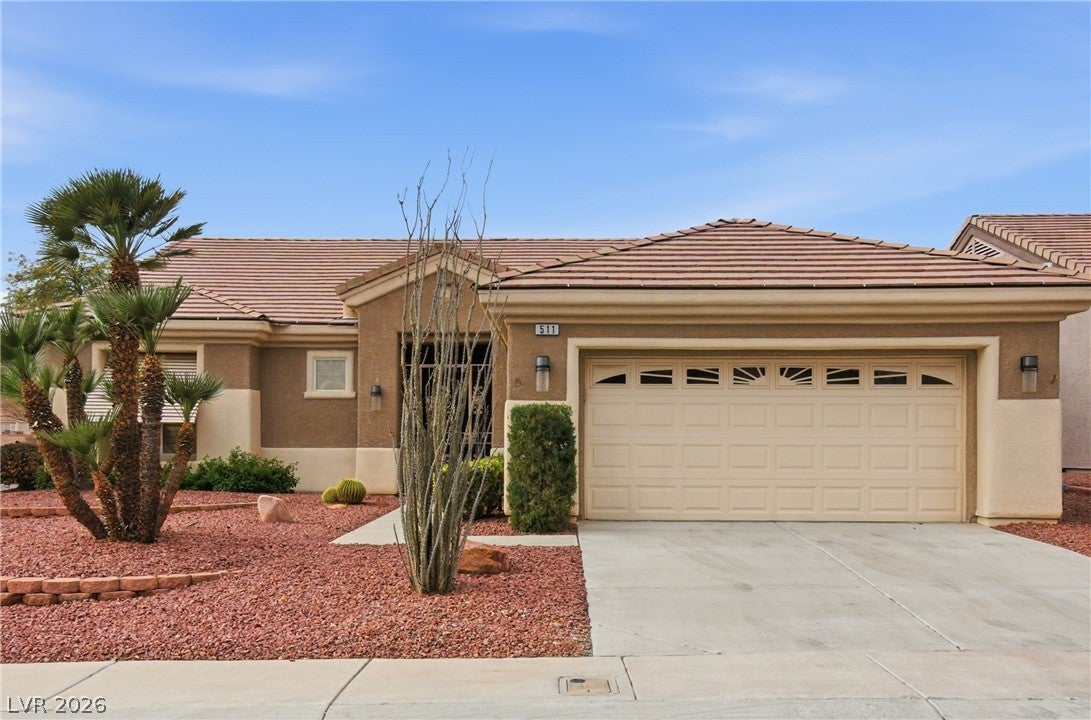 511 Eagle Vista Dr, Henderson, NV 89012