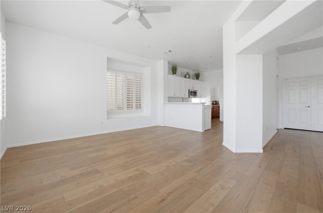 511 Eagle Vista Dr, Henderson, NV 89012 photo