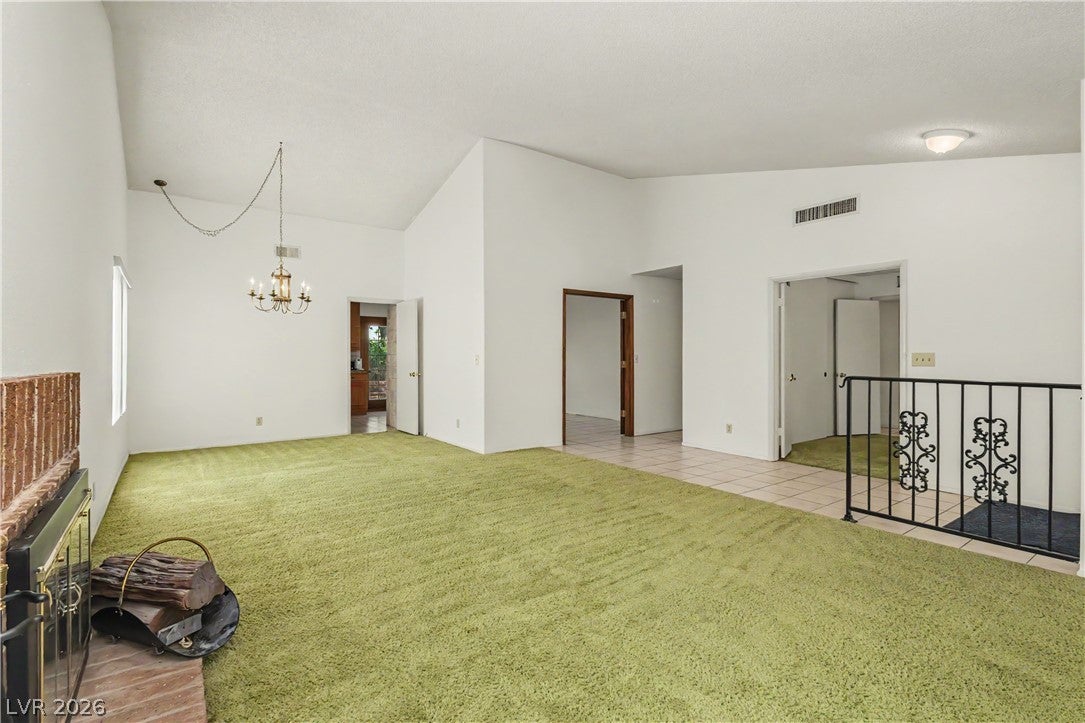 6592 Peachtree Ln, Las Vegas, NV 89103 photo