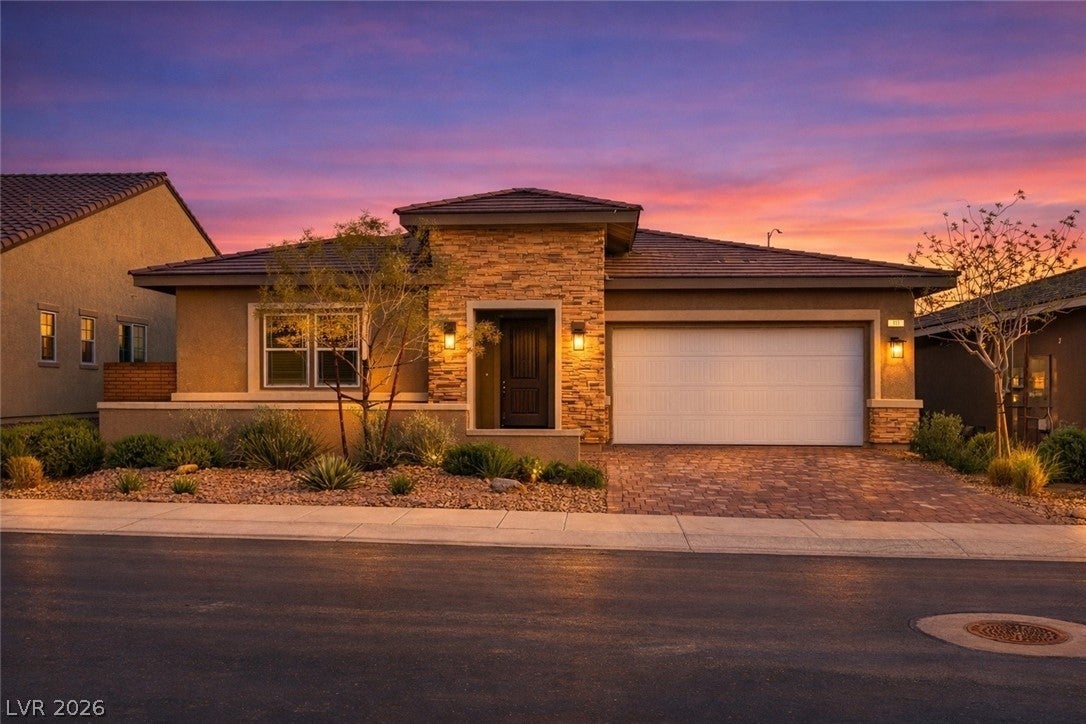 117 General Kelly Ave, Henderson, NV 89011