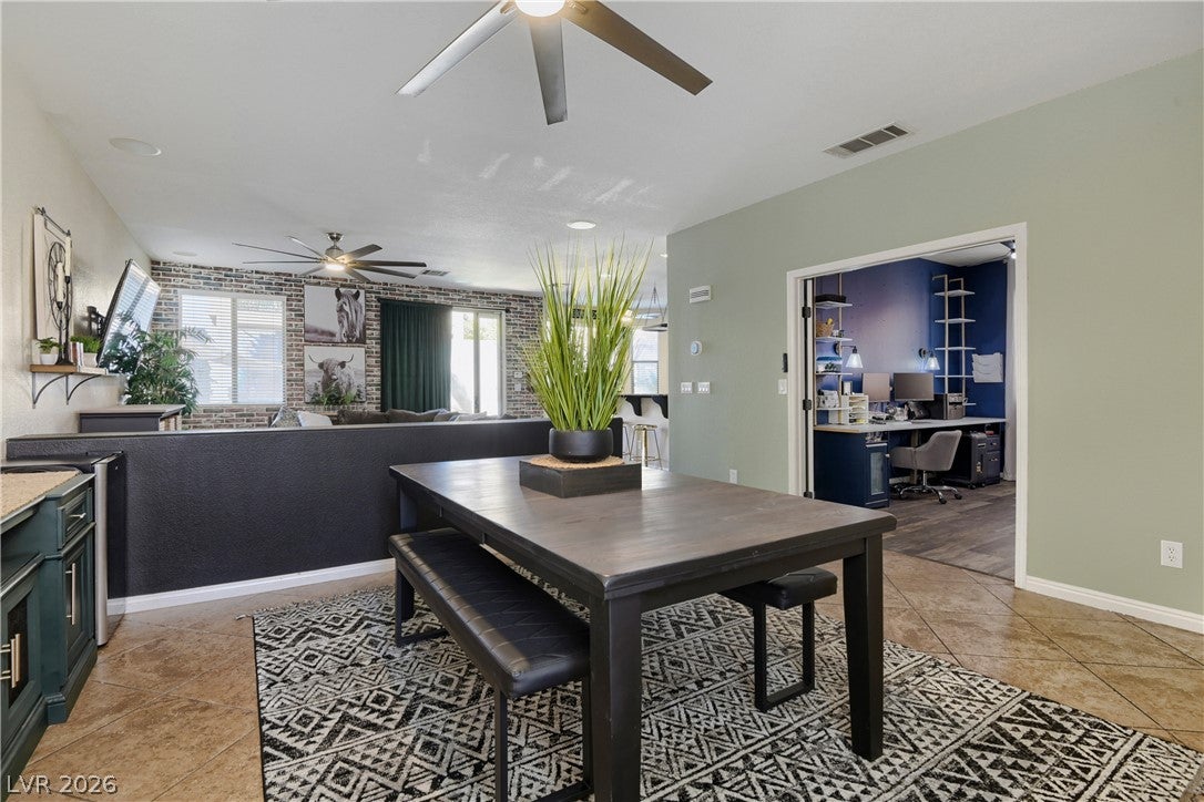 9008 Townbridge Ave, Las Vegas, NV 89149 photo
