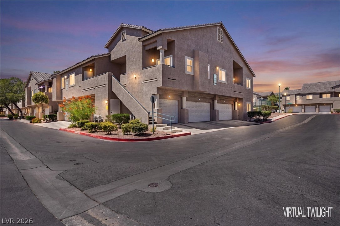 2053 Gravel Hill St #201, Las Vegas, NV 89117