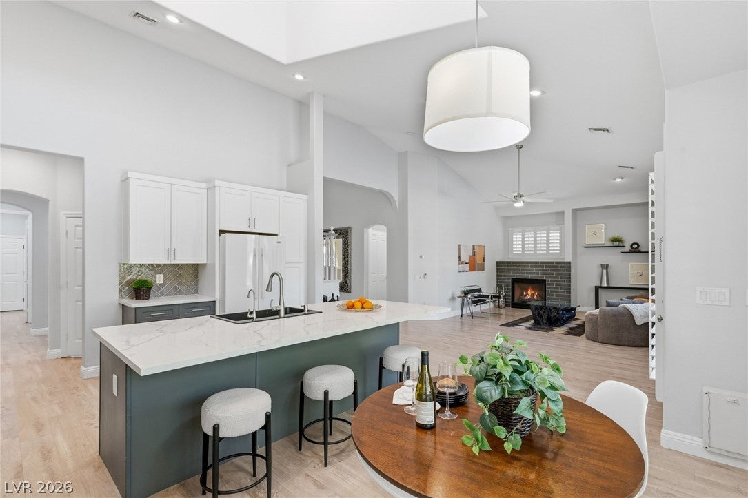 9620 Gavin Stone Ave, Las Vegas, NV 89145 photo