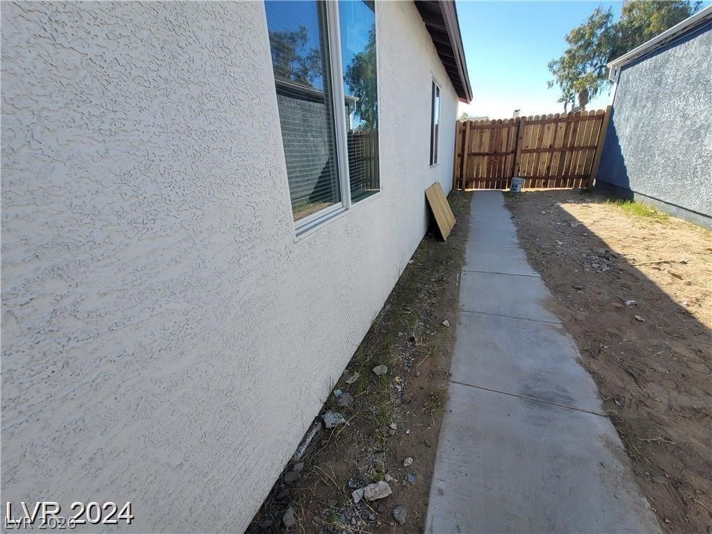 7324 Empress Dr, Las Vegas, NV 89147 photo