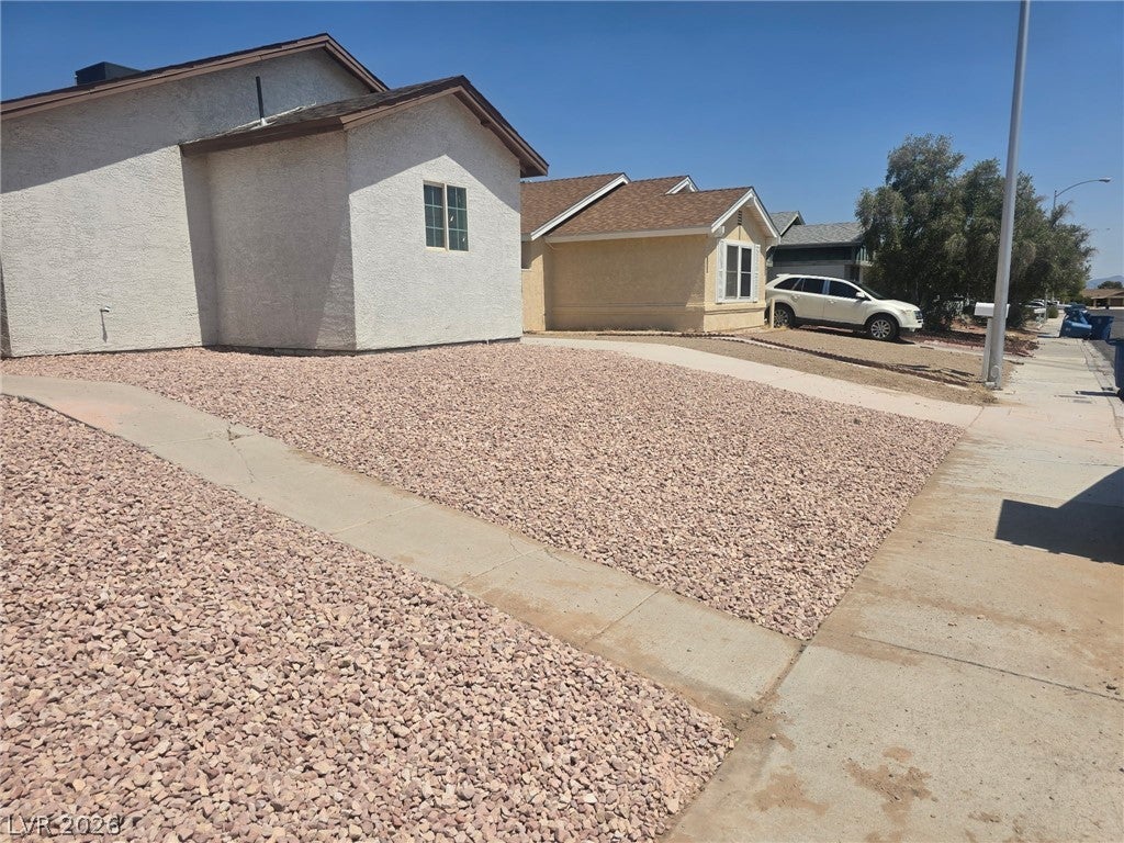 7324 Empress Dr, Las Vegas, NV 89147 photo