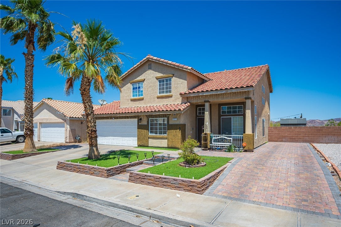 822 Grape Vine Ave, Henderson, NV 89002